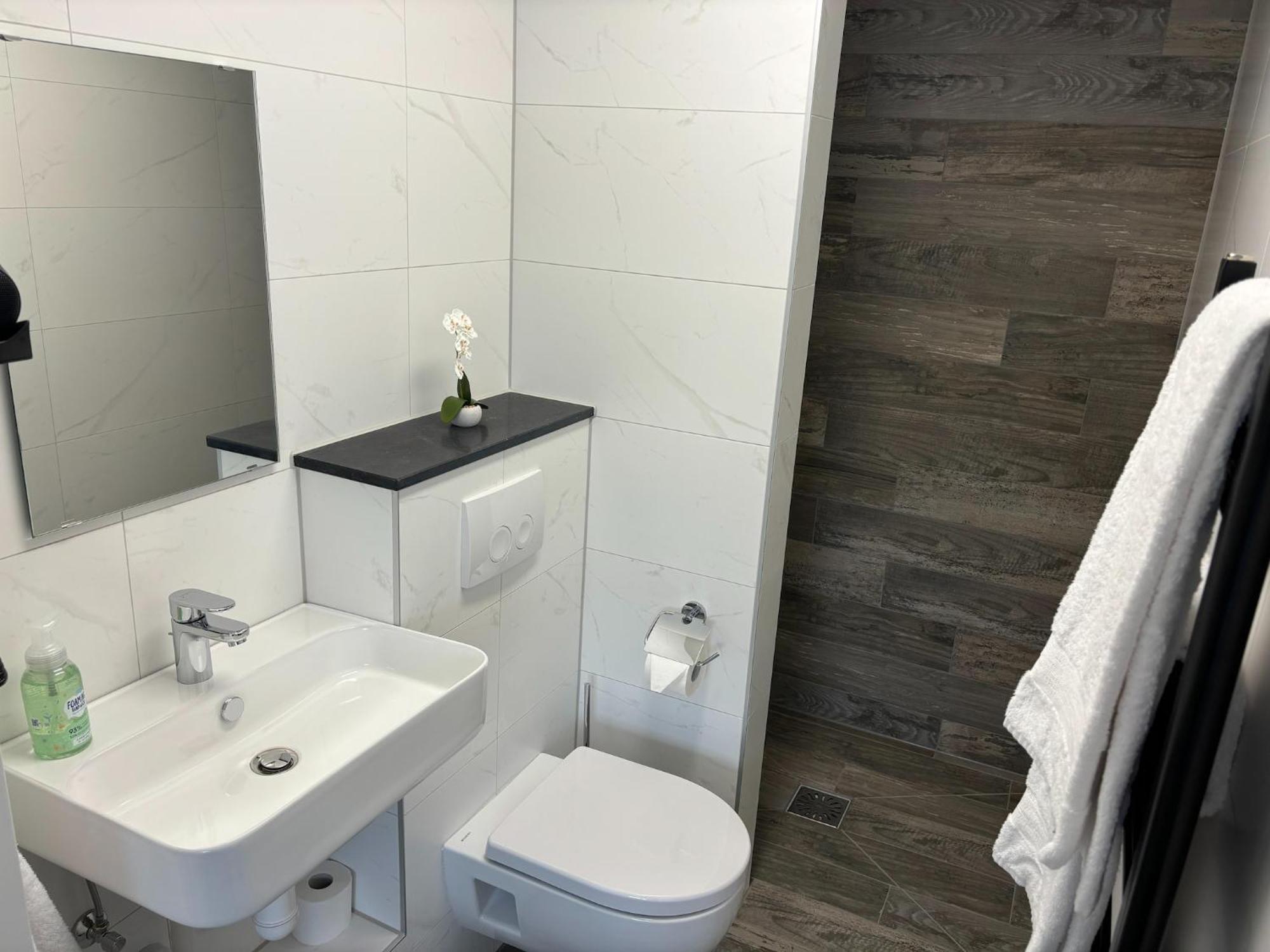 לנדחראף Cosy Apartment Near Center מראה חיצוני תמונה